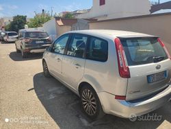 Grigio Usata 2007 Ford C-MAX Monovolume | 3000 € (Buon prezzo)