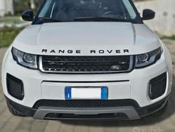 Usata 2018 Land Rover Range Rover evoque SE SUV | 16.490 € (Ottimo prezzo)