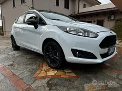 Usata 2016 Ford Fiesta Due volumi | 8000 € (Buon prezzo)