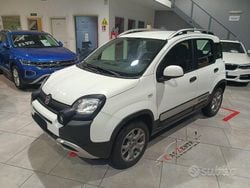 Bianco Usata 2017 Fiat Panda Cross Cross Due volumi | 14.590 € (Cara)