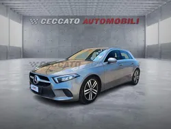 Grigio Usata 2022 Mercedes A180 Tre volumi | 25.175 € (Ottimo prezzo)