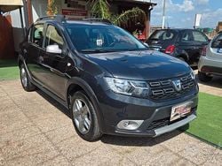 Grigio Usata 2018 Dacia Sandero Stepway Due volumi | 9800 € (Buon prezzo)