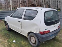 Bianco Usata 2001 Fiat 600 Due volumi | 1200 €