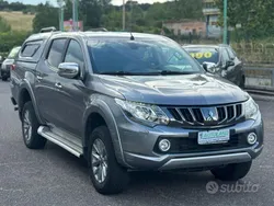 Grigio metallizzato Usata 2017 Mitsubishi L200 Intense Pick-up | 22.000 € (Cara)