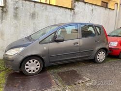 Blu Usata 2007 Mitsubishi Colt Tre volumi | 1990 € (Buon prezzo)