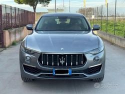Grigio Usata 2021 Maserati Levante SUV | 37.900 € (Super prezzo)