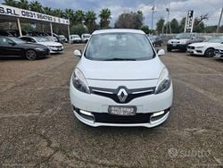 Bianco Usata 2014 Renault Scénic III LIMITED Monovolume | 7000 € (Buon prezzo)