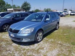 Blu/azzurro Usata 2011 Skoda Octavia Ambition Station wagon | 5500 € (Cara)