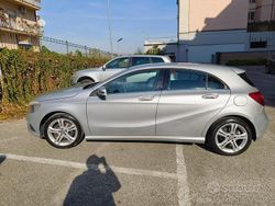 Argento Usata 2013 Mercedes A180 Executive Tre volumi | 8000 € (Ottimo prezzo)