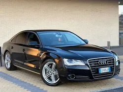 Usata 2010 Audi A8 Tre volumi | 16.888 €
