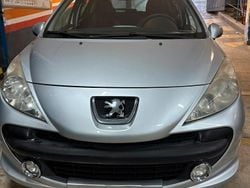 Grigio Usata 2009 Peugeot 207 Due volumi | 3600 € (Buon prezzo)
