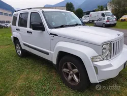 Jeep Commander