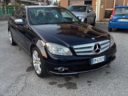Blu Usata 2008 Mercedes C220 Tre volumi | 6500 € (Molto cara)