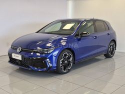 Azzurro Nuova 2025 VW Golf R-line Tre volumi | 32.700 € (Buon prezzo)