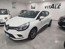 Bianco Usata 2017 Renault Clio IV Intens Tre volumi | 8400 € (Buon prezzo)