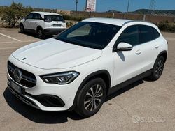 Bianco Usata 2022 Mercedes GLA180 SUV | 33.000 € (Buon prezzo)