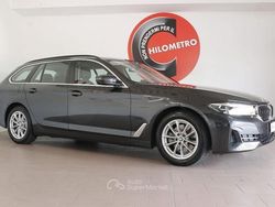 Grigio scuro Usata 2021 BMW 520 Efficient Dynamics Station wagon | 29.830 € (Buon prezzo)