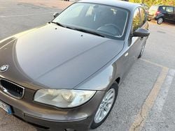 Usata 2006 BMW 118 Due volumi | 2900 € (Buon prezzo)