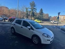 Bianco Usata 2015 Fiat Punto Furgone | 3850 € (Buon prezzo)