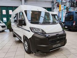 Bianco Nuova 2025 Peugeot 406 Tre volumi | 51.000 €