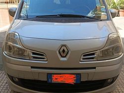 Usata 2008 Renault Grand Modus Dynamique Monovolume | 2900 €