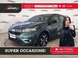Verde oxide Nuova 2025 Dacia Sandero Journey Due volumi | 16.250 € (Ottimo prezzo)