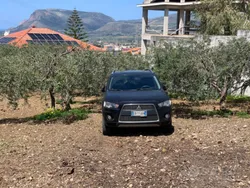 Usata 2010 Mitsubishi Outlander SUV | 5000 € (Buon prezzo)