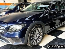 Blu Usata 2017 Mercedes 220 Premium Station wagon | 18.500 € (Super prezzo)