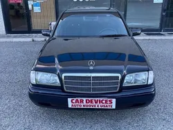 Blu Usata 1996 Mercedes C180 Tre volumi | 3490 € (Buon prezzo)