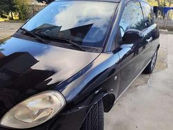 Nero Usata 2009 Lancia Ypsilon Due volumi | 2200 € (Super prezzo)