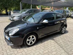 Nero Usata 2017 Alfa Romeo MiTo Super Due volumi | 6800 € (Buon prezzo)
