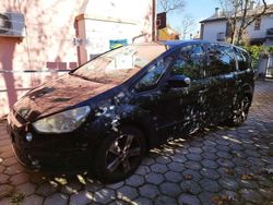 Nero Usata 2009 Ford S-MAX S Monovolume | 4900 € (Buon prezzo)