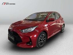 Rosso Usata 2022 Toyota Yaris Trend Tre volumi | 13.900 € (Buon prezzo)