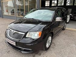 Nero Usata 2013 Lancia Voyager Platinum Monovolume | 12.800 € (Buon prezzo)