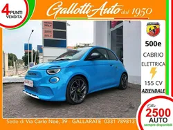 Blu/azzurro Usata 2023 Abarth 500e Due volumi | 28.990 € (Buon prezzo)