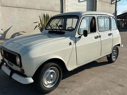 Bianco Usata 1982 Renault R4 Tre volumi | 4500 €