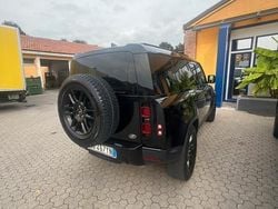 Nero Usata 2022 Land Rover Defender SUV | 49.000 € (Buon prezzo)