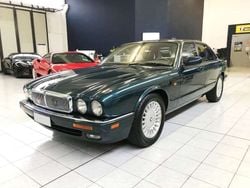Verde Usata 1996 Jaguar XJ6 Tre volumi | 11.900 €