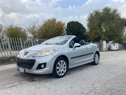 Usata 2010 Peugeot 207 CC Cabrio | 3900 € (Ottimo prezzo)