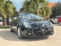 Nero Usata 2014 Alfa Romeo Giulietta Exclusive Tre volumi | 8900 € (Buon prezzo)
