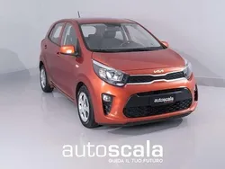 Arancione metallizzato Usata 2023 Kia Picanto Urban Due volumi | 12.990 € (Buon prezzo)