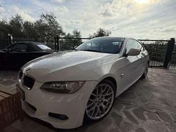 Bianco Usata 2010 BMW 320 M Sport Coupé | 8700 € (Buon prezzo)
