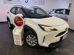 Bianco Usata 2023 Toyota Yaris Cross Business Edition SUV | 20.800 € (Ottimo prezzo)