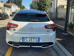 Usata 2016 Citroën DS5 So Chic Due volumi | 8000 € (Buon prezzo)