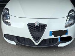 Usata 2011 Alfa Romeo Giulietta Progression Tre volumi | 6000 € (Ottimo prezzo)