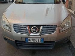 Grigio Usata 2009 Nissan Qashqai Acenta SUV | 4999 € (Buon prezzo)