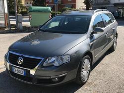 Grigio Usata 2008 VW Passat Station wagon | 3200 € (Buon prezzo)