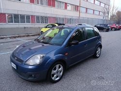 Blu Usata 2006 Ford Fiesta Due volumi | 2800 € (Buon prezzo)