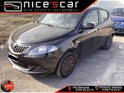 Nero Usata 2023 Lancia Ypsilon S Due volumi | 13.300 € (Cara)