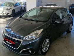 Grigio Usata 2015 Peugeot 208 Allure Due volumi | 8500 € (Cara)